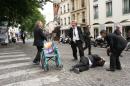 enterrement de maman paris j2 064 * 3504 x 2336 * (3.61MB)